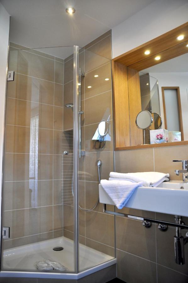 Hotel Hagnauer Seeperle Екстер'єр фото