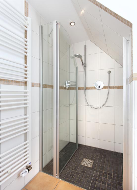 Hotel Hagnauer Seeperle Екстер'єр фото