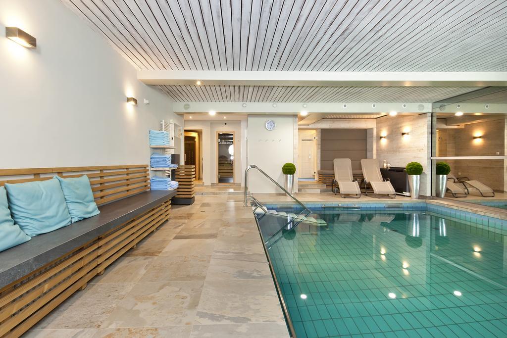 Hotel Hagnauer Seeperle Екстер'єр фото